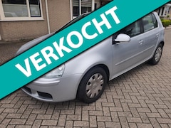 Volkswagen Golf - 1.6 FSI Trendline automaat *motor niet goed tikt* only export