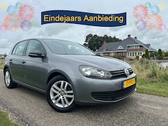 Volkswagen Golf - 1.2 TSI BlueMotion 105 PK Trekhaak / Lichtmetalen velgen / Airco / Topstaat