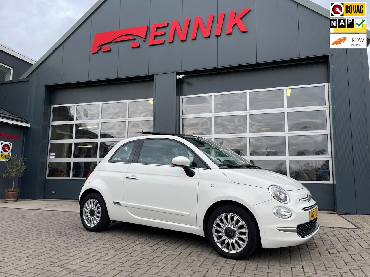 Fiat 500 - 0.9 TwinAir Turbo Lounge Sport / Pano / Leder / Navi / Led - AutoWereld.nl