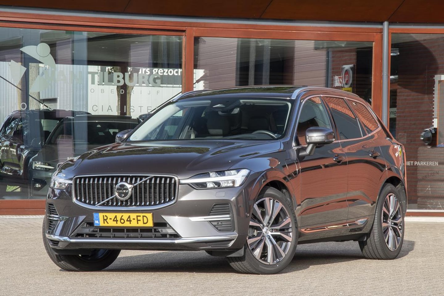 Volvo XC60 - RECHARGE T6 AWD INSCRIPTION EXPRESSION VOLVO XC60 Recharge T6 AWD Inscription Expression l - AutoWereld.nl