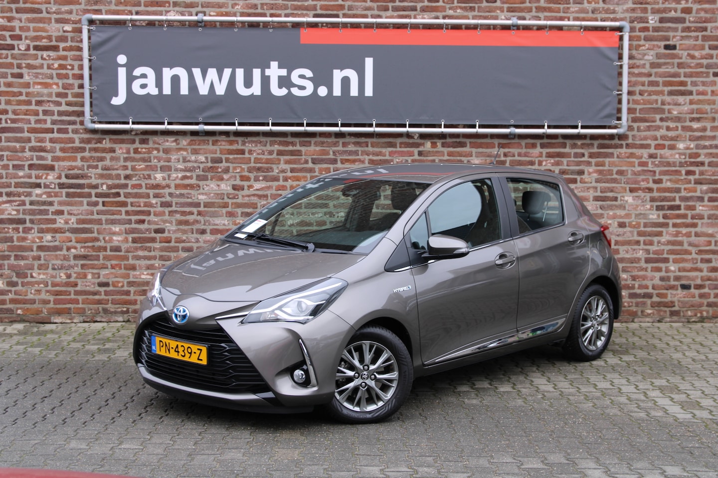 Toyota Yaris - 1.5 Hybrid Executive 1.5 Hybrid Executive - AutoWereld.nl