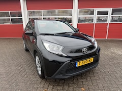 Toyota Aygo X - 1.0 VVT-i 73 PK | MT Play | Airco | Cruise control | Multimedia systeem | 51.297 km |