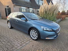 Volvo V40 - 1.6 T3 Momentum Dealer kwaliteit