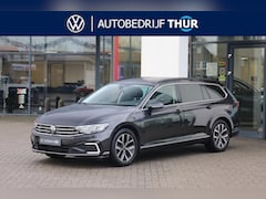 Volkswagen Passat Variant - 1.4 TSI PHEV GTE Business wegklapbare trekhaak achteruitrijcamera 3 zone climatronic priva