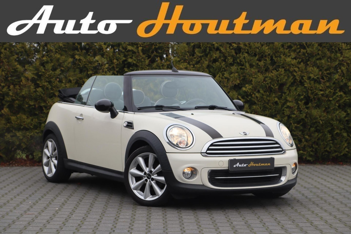 MINI Cabrio - 1.6 Cooper Chili ECC|Leder|Pdc|1e eigenaar| - AutoWereld.nl