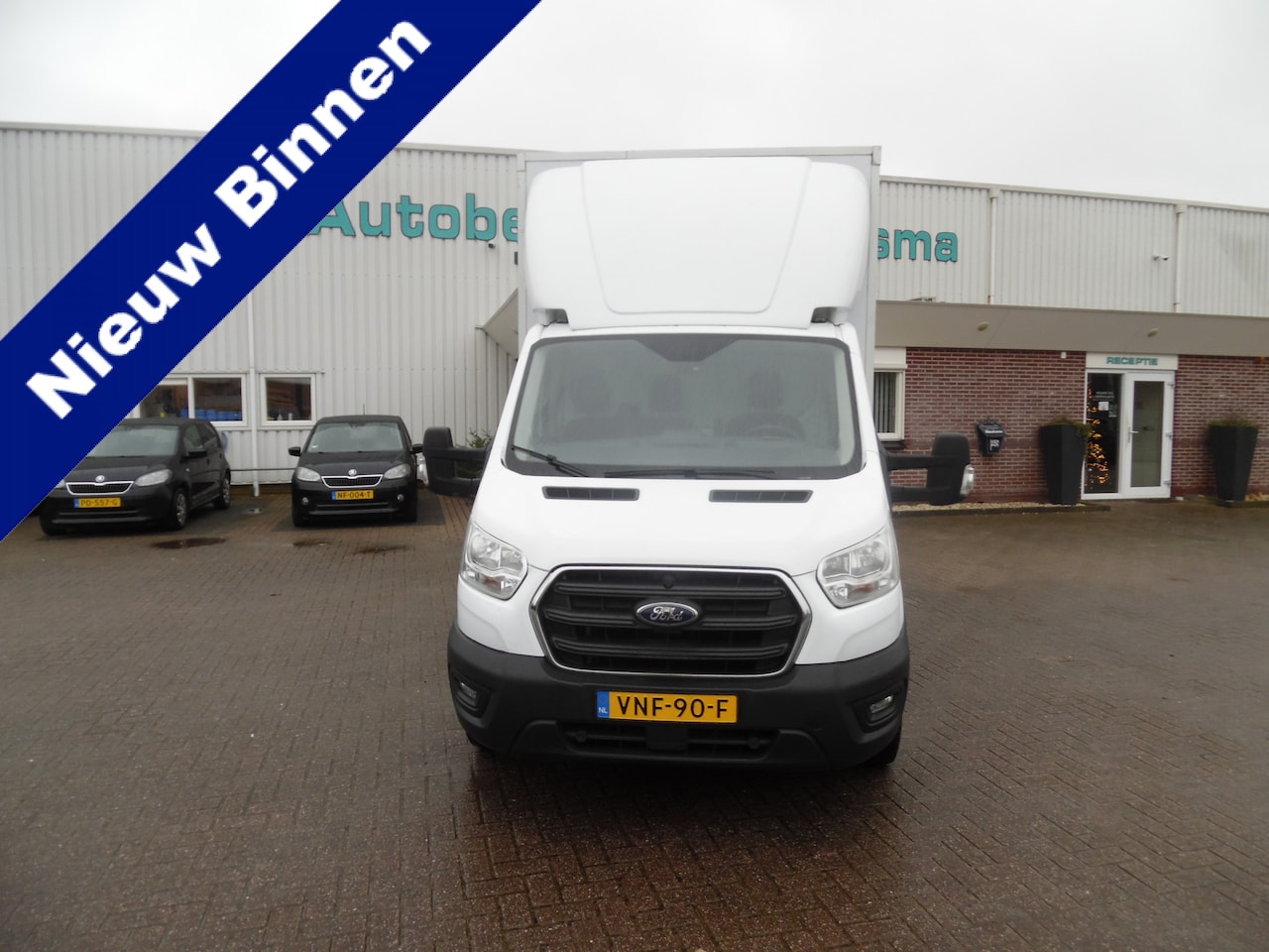 Ford Transit - 350 2.0 TDCI L4H1 Trend Skeletal bakwagen met laadklep - AutoWereld.nl