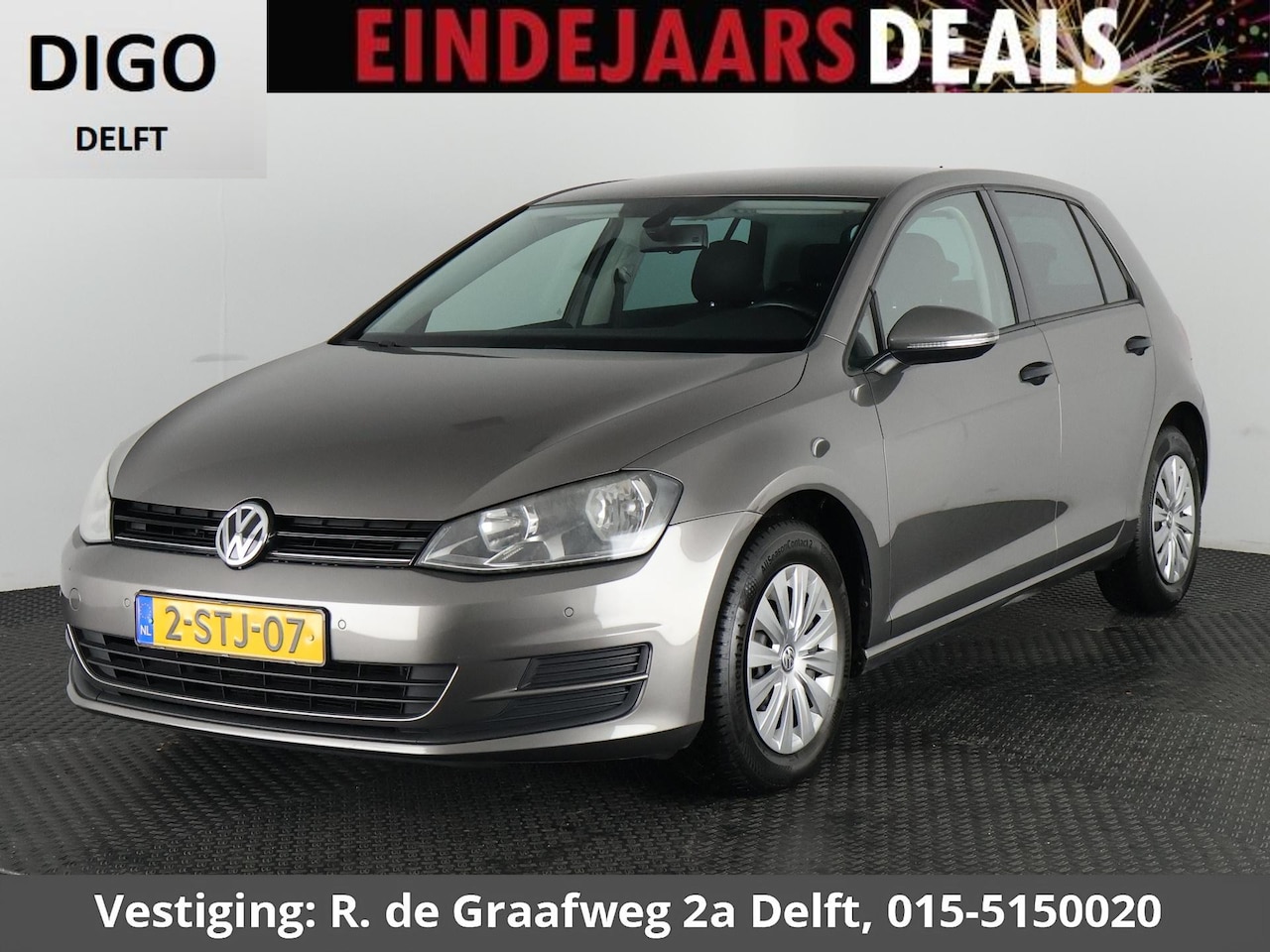 Volkswagen Golf - 1.2 TSI Trendline | Trekhaak | Parkeersensoren | Cruise Control | Navigatie - AutoWereld.nl