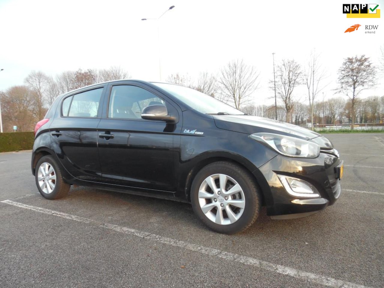 Hyundai i20 - 1.2i i-Deal 1.2i i-Deal - AutoWereld.nl