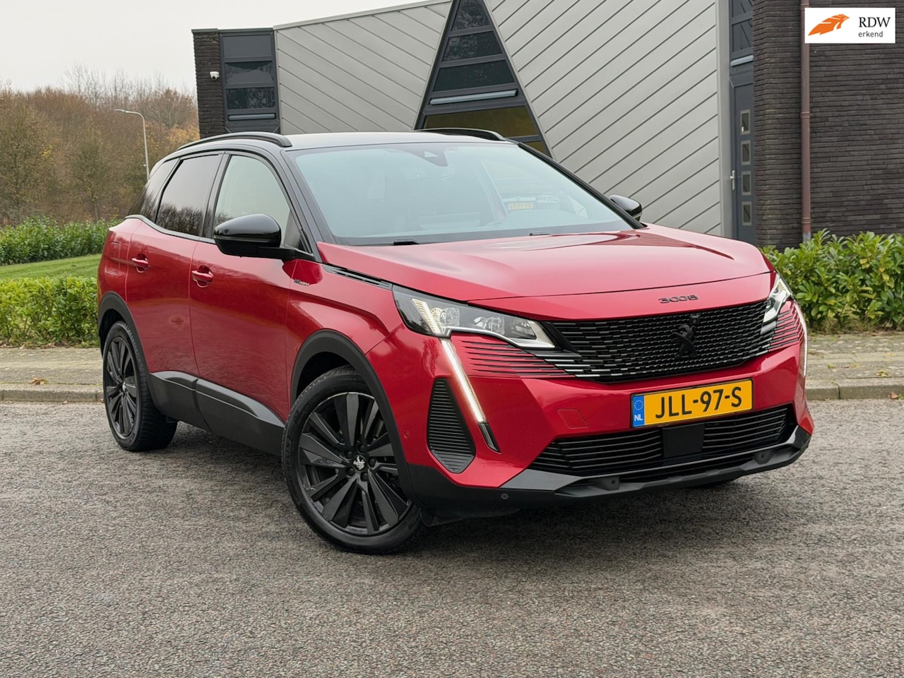 Peugeot 3008 - 1.6 HYbrid4 300 GT line | AWD | Clima | Trekhaak | Navi | - AutoWereld.nl