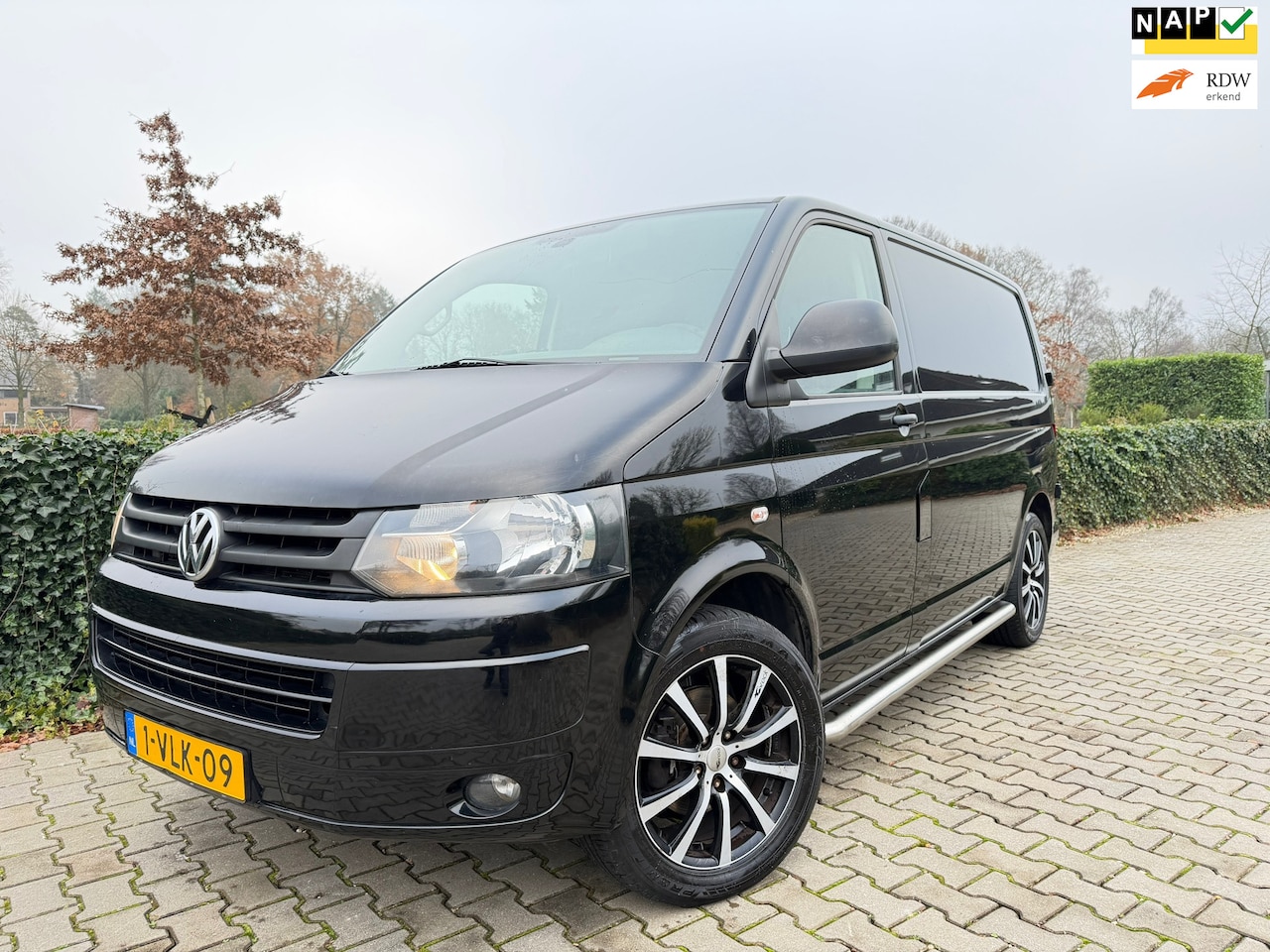Volkswagen Transporter - 2.0 TDI L1H1 Trendline 2.0 TDI L1H1 Trendline , 3-Pers. 120PK , Airco / Elec.Pakket / Pdc / 18" Lm Velgen / Trekh - AutoWereld.nl