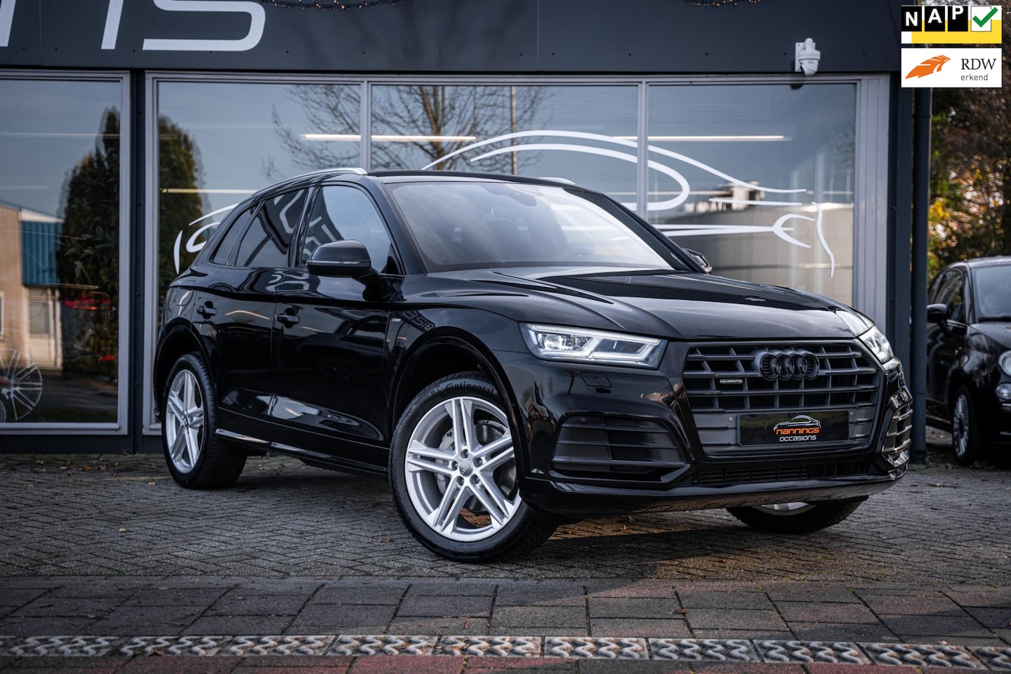 Audi Q5 - 2.0 TFSI quattro Sport S Line Edition|E-Trekh|3 X S-line|All Black|Cam|Digital Dash| - AutoWereld.nl