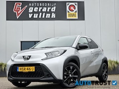 Toyota Aygo X - 1.0 VVT-i Play ADAPTIVE CRUISE APPLE CARPLAY