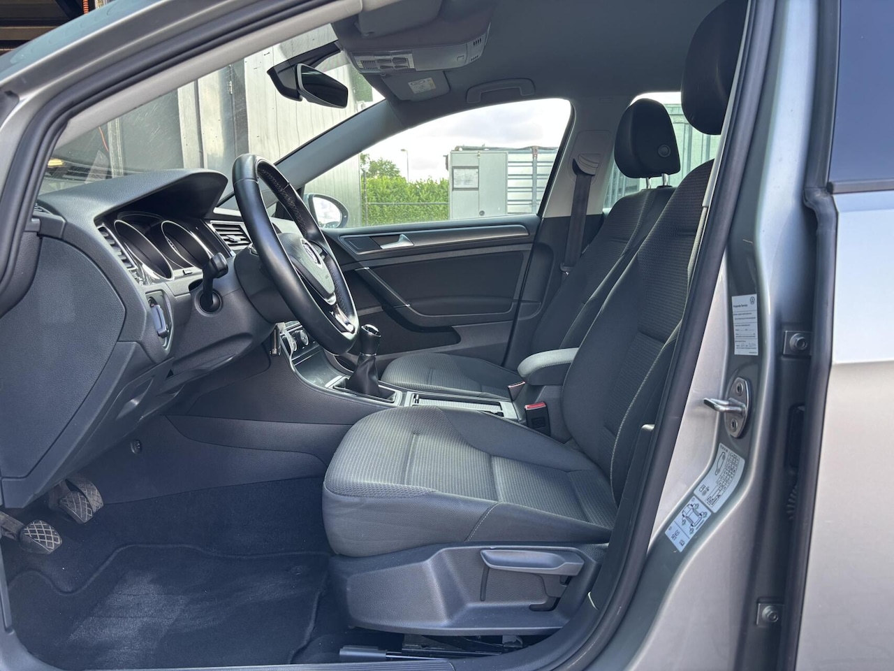 Volkswagen Golf - 1.5 TSI Comfortline Airco/ Adaptieve Cruise Control/ Achteruitrijcamera