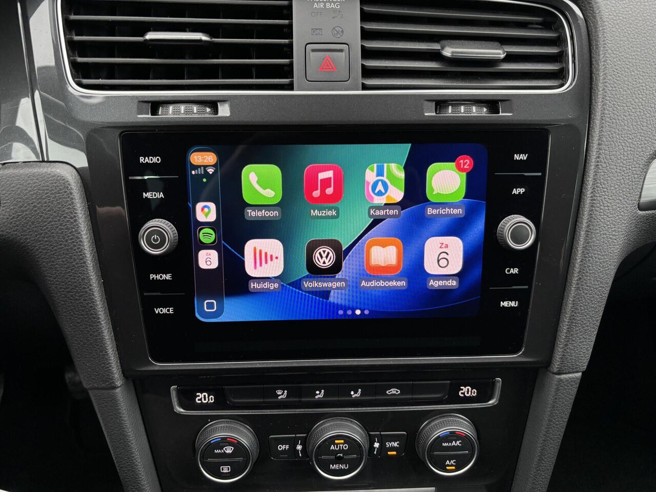 Volkswagen Golf - 1.5 TSI Comfortline Airco/ Adaptieve Cruise Control/ Achteruitrijcamera