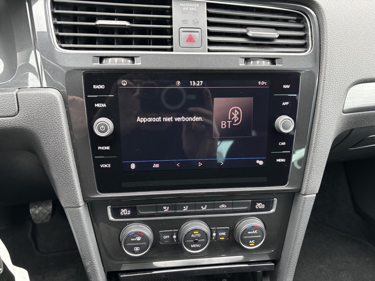 Volkswagen Golf - 1.5 TSI Comfortline Airco/ Adaptieve Cruise Control/ Achteruitrijcamera