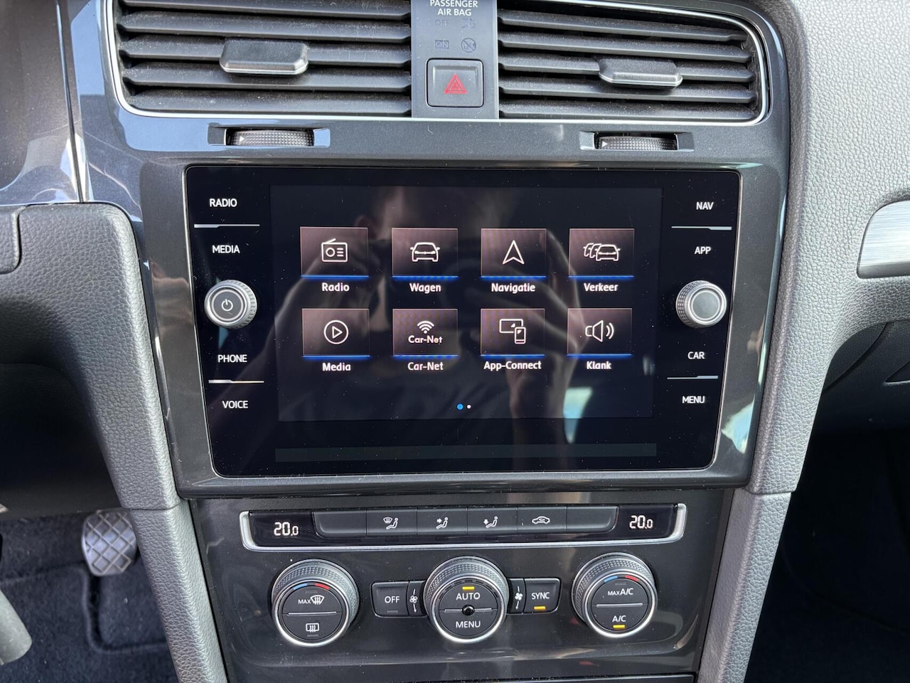 Volkswagen Golf - 1.5 TSI Comfortline Airco/ Adaptieve Cruise Control/ Achteruitrijcamera