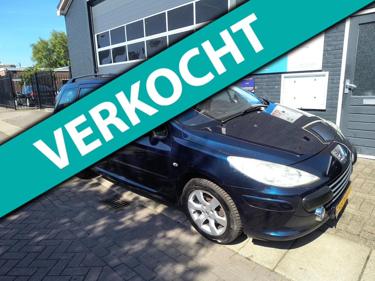 Peugeot 307 Break - 2.0-16V Premium 2.0-16V Premium, APK tot eind maart en beurt - AutoWereld.nl