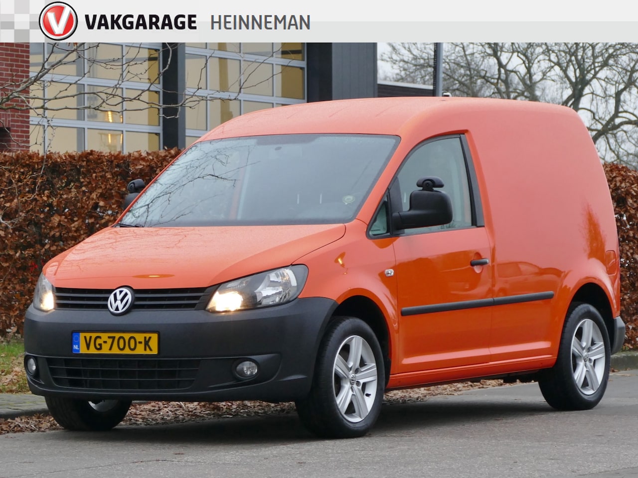 Volkswagen Caddy - 1.6 TDI AUTOMAAT | 100% onderhouden | trekhaak | parkeersensoren | cruise control - AutoWereld.nl