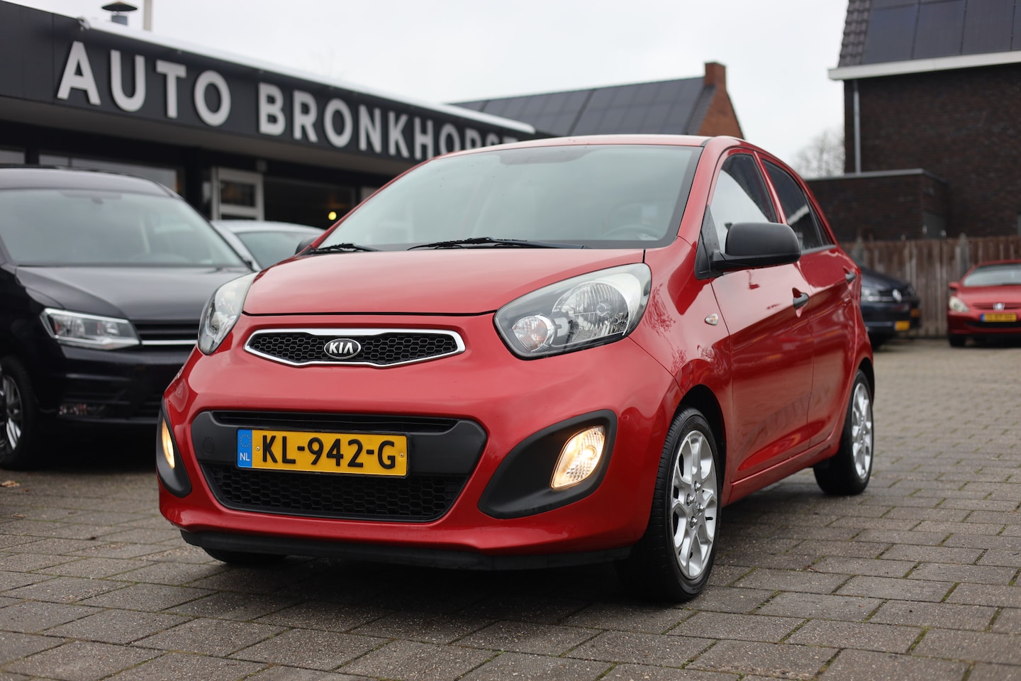 Kia Picanto - 1.0 CVVT Airco 1.0 CVVT AIRCO - AutoWereld.nl