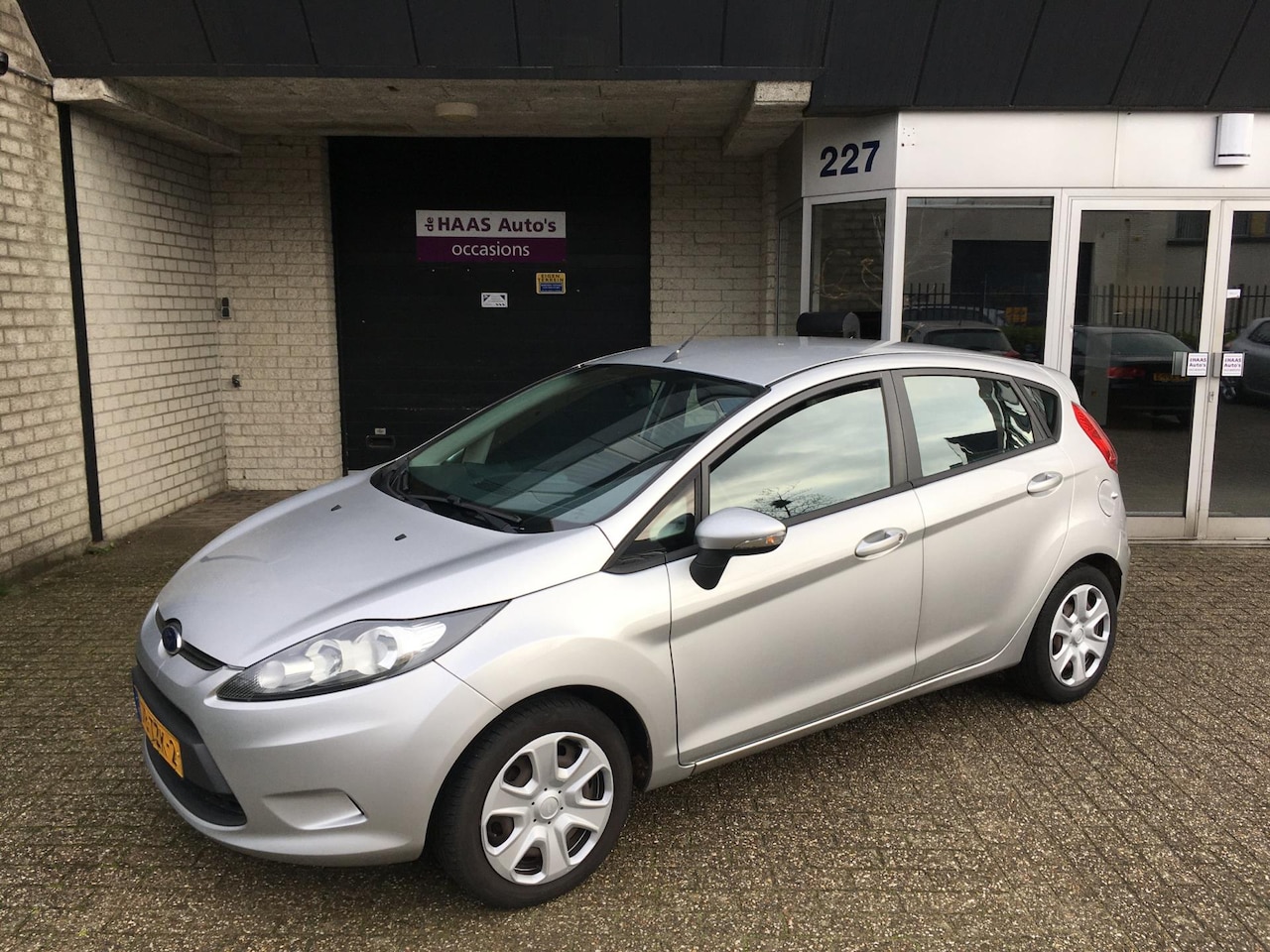 Ford Fiesta - 1.25 Champion / AIRCO / 5 DEURS / APK MAART 2026 / NETTE STAAT - AutoWereld.nl