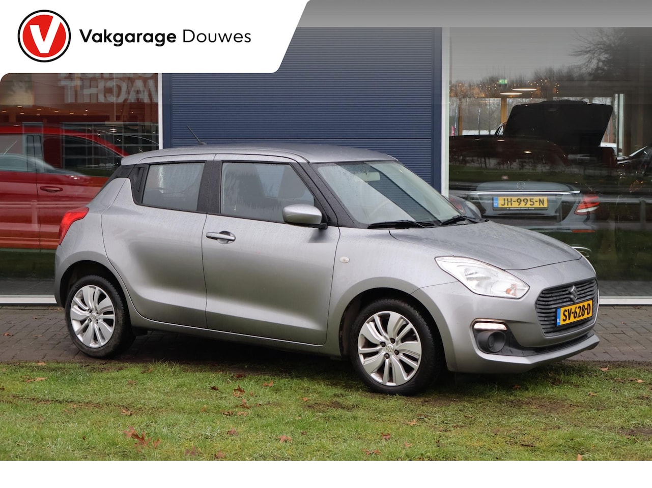 Suzuki Swift - 1.2 Comfort | Cruise | 5drs. | Airco | Bluetooth - AutoWereld.nl