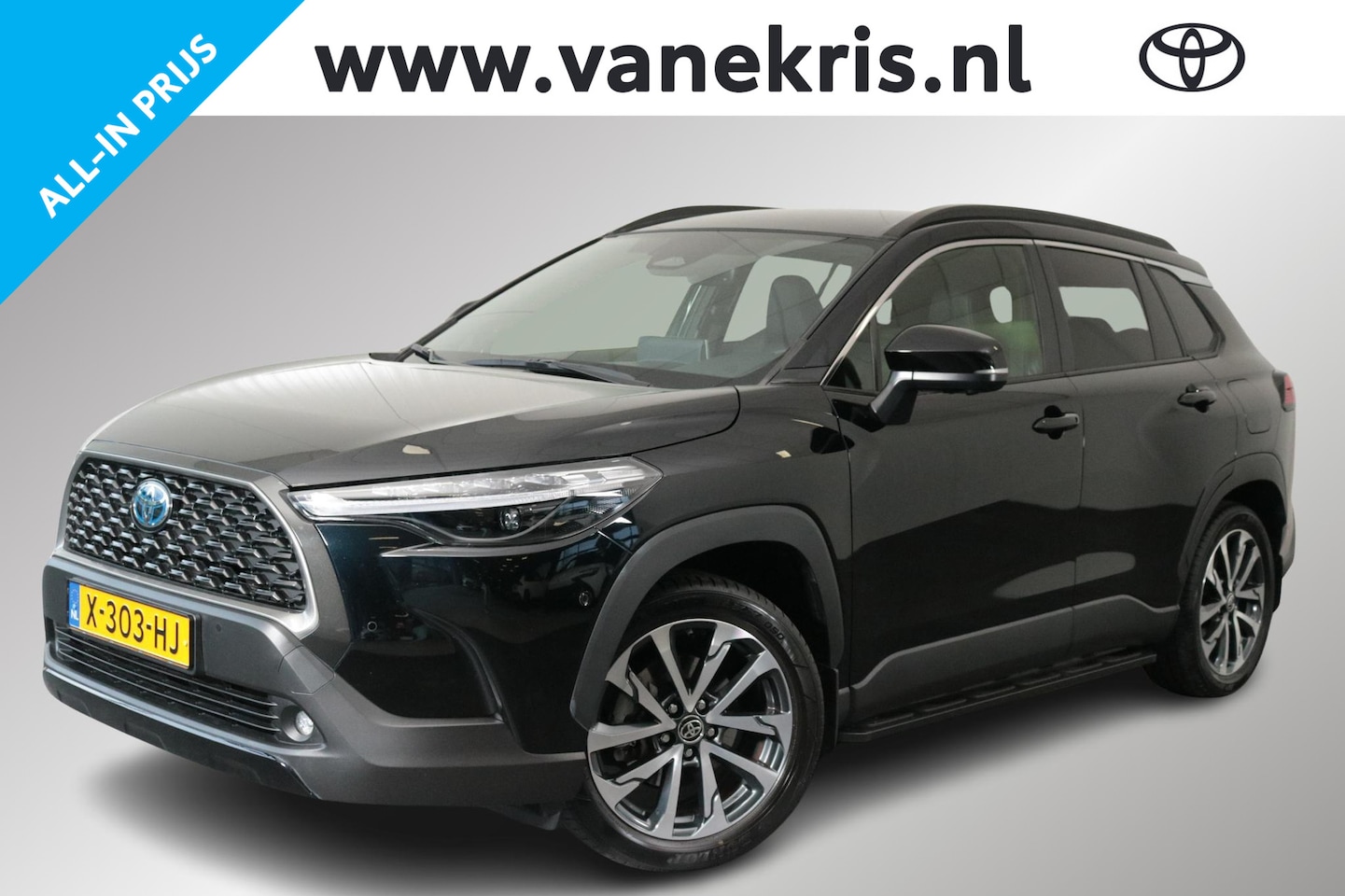 Toyota Corolla Cross - Hybrid 200 Launch Edition, Trekhaak, Treeplanken - AutoWereld.nl