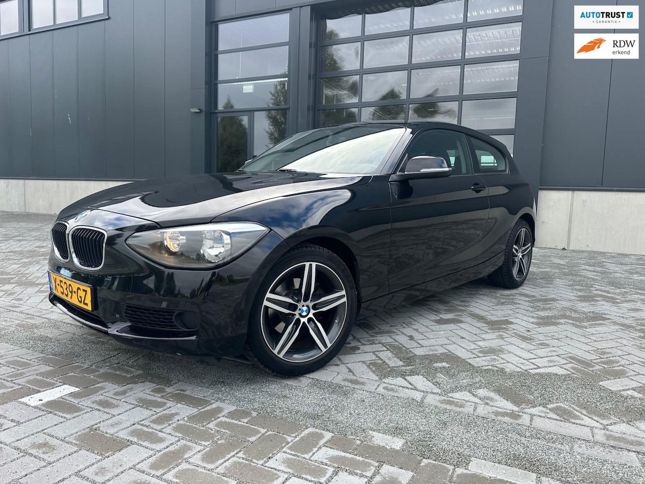 BMW 1-serie - 114i 114i - AutoWereld.nl