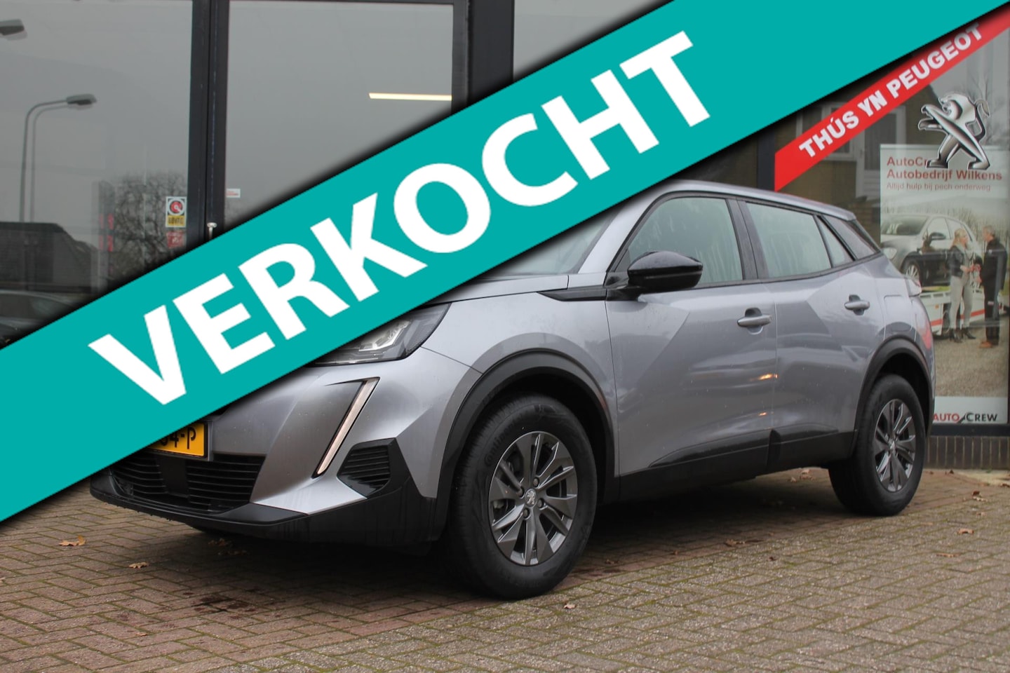 Peugeot 2008 - 1.2 PureTech Allure Pack Automaat/Navi/Camera! - AutoWereld.nl
