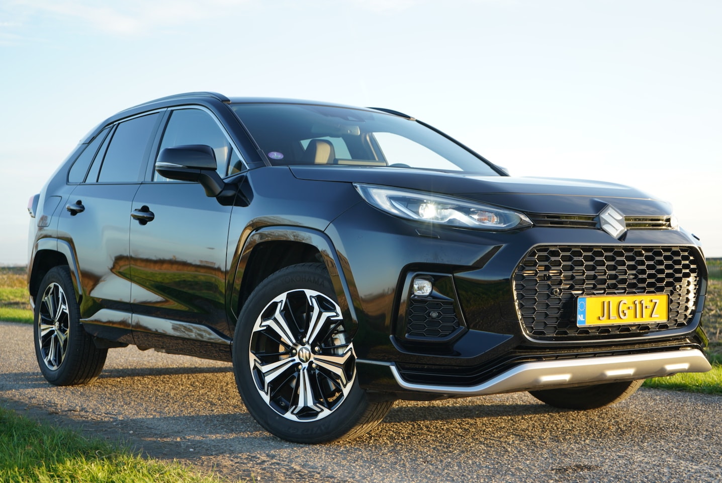 Suzuki Across - 2.5 Plug-in Hybrid Style Business - AutoWereld.nl