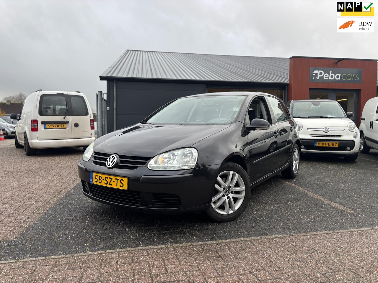 Volkswagen Golf - 1.6 FSI Comfortline 1.6 FSI Comfortline - AutoWereld.nl