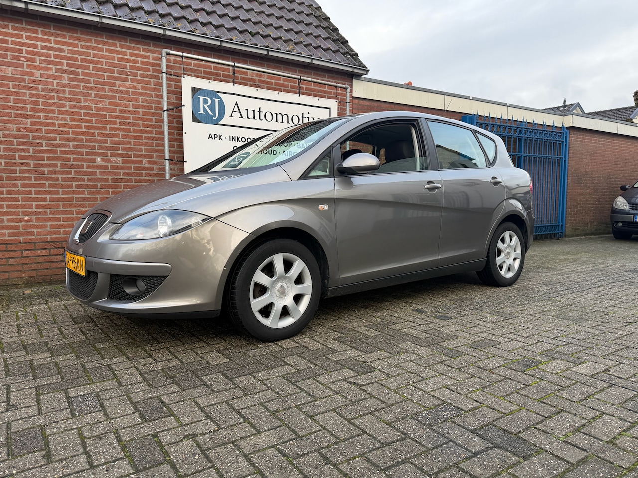 SEAT Toledo - 1.6 Stylance APK/NAP/CLIMA - AutoWereld.nl