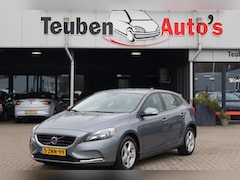 Volvo V40 - 1.6 T2 Kinetic Navigatie, Cruise control, Climate control, Elektrische ramen