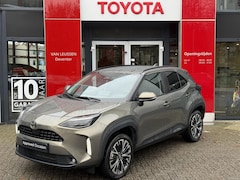 Toyota Yaris Cross - 1.5 HYBRID 130 EXECUTIVE STOELVERW BLIND-SPOT ELEK-ACHTERKLEP PARK-SENSOREN LM-VELGEN APPL