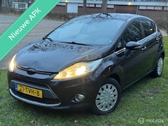 Ford Fiesta - 1.6 TDCi Nieuw APK