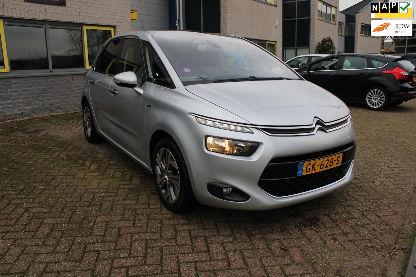 Citroën C4 Picasso - 1.6 THP Shine 1.6 THP Shine - AutoWereld.nl