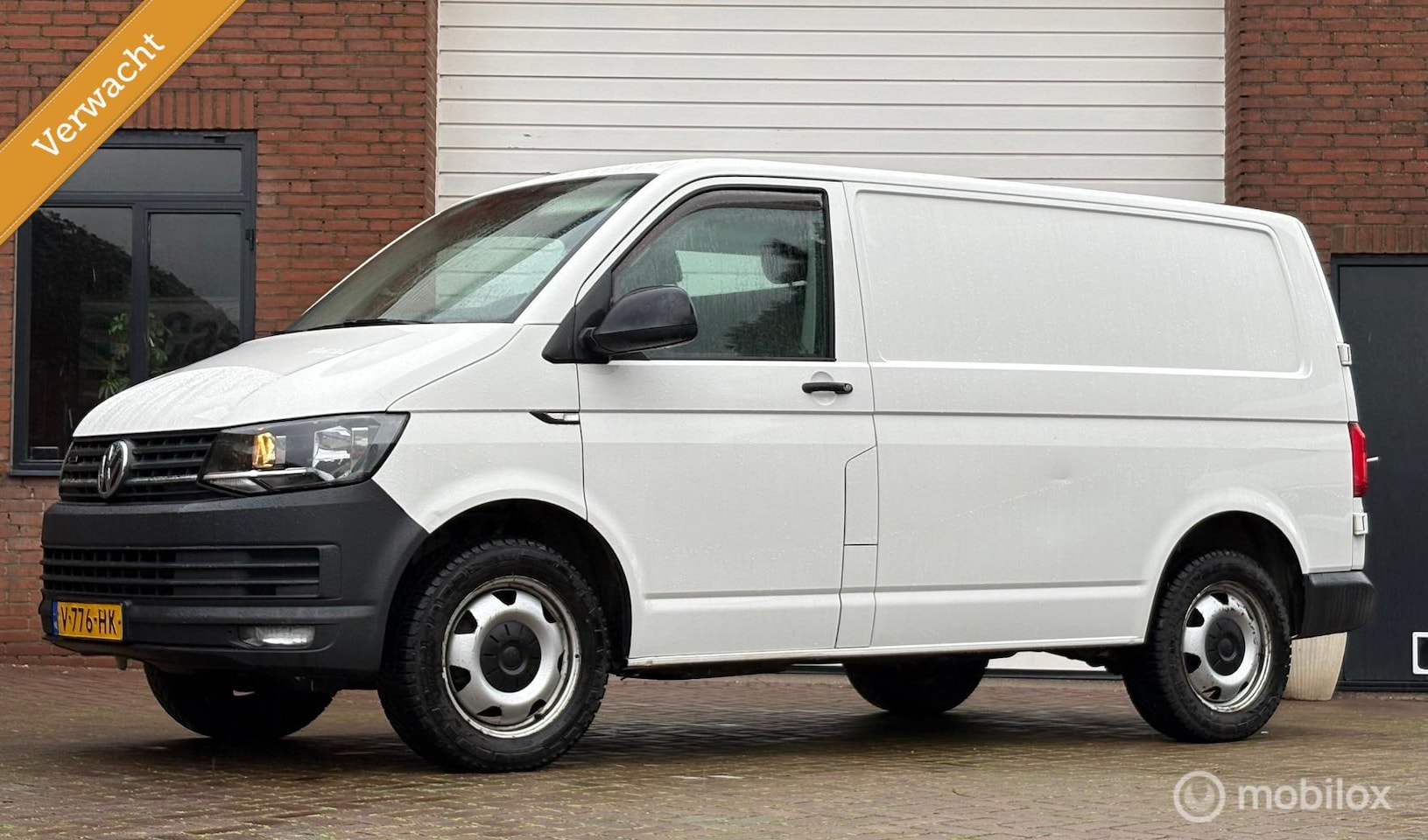 Volkswagen Transporter - 2.0 TDI L1H1 4Motion Comfortline 2.0 TDI 150 PK L1H1 4Motion Comfortline - AutoWereld.nl