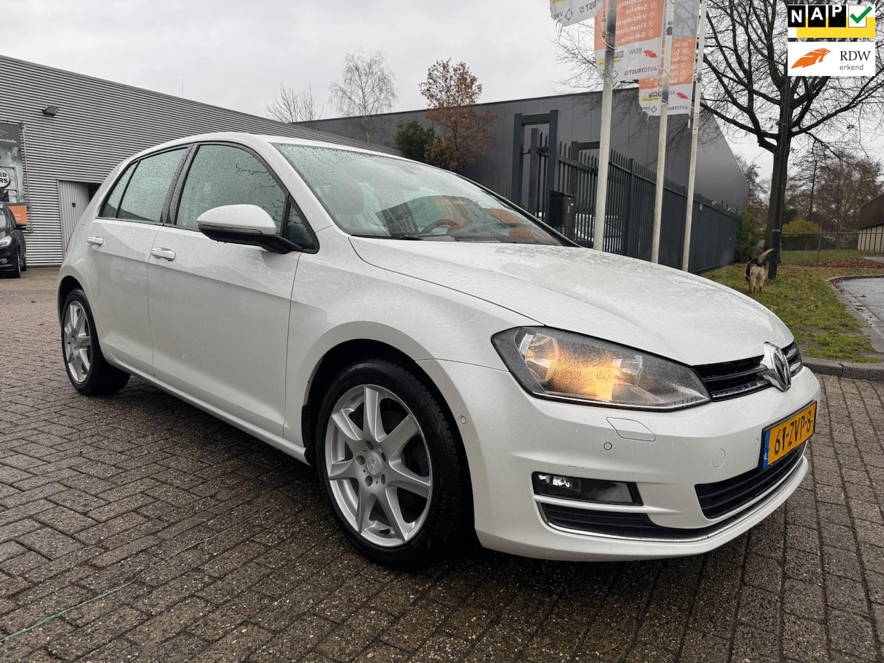Volkswagen Golf - 1.4 TSI Highline 120 pk 2e eigenaar, navi, cruise, elec pakket, stoel verwarming, pdc, bom - AutoWereld.nl