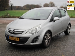 Opel Corsa - 1.2-16V Cosmo