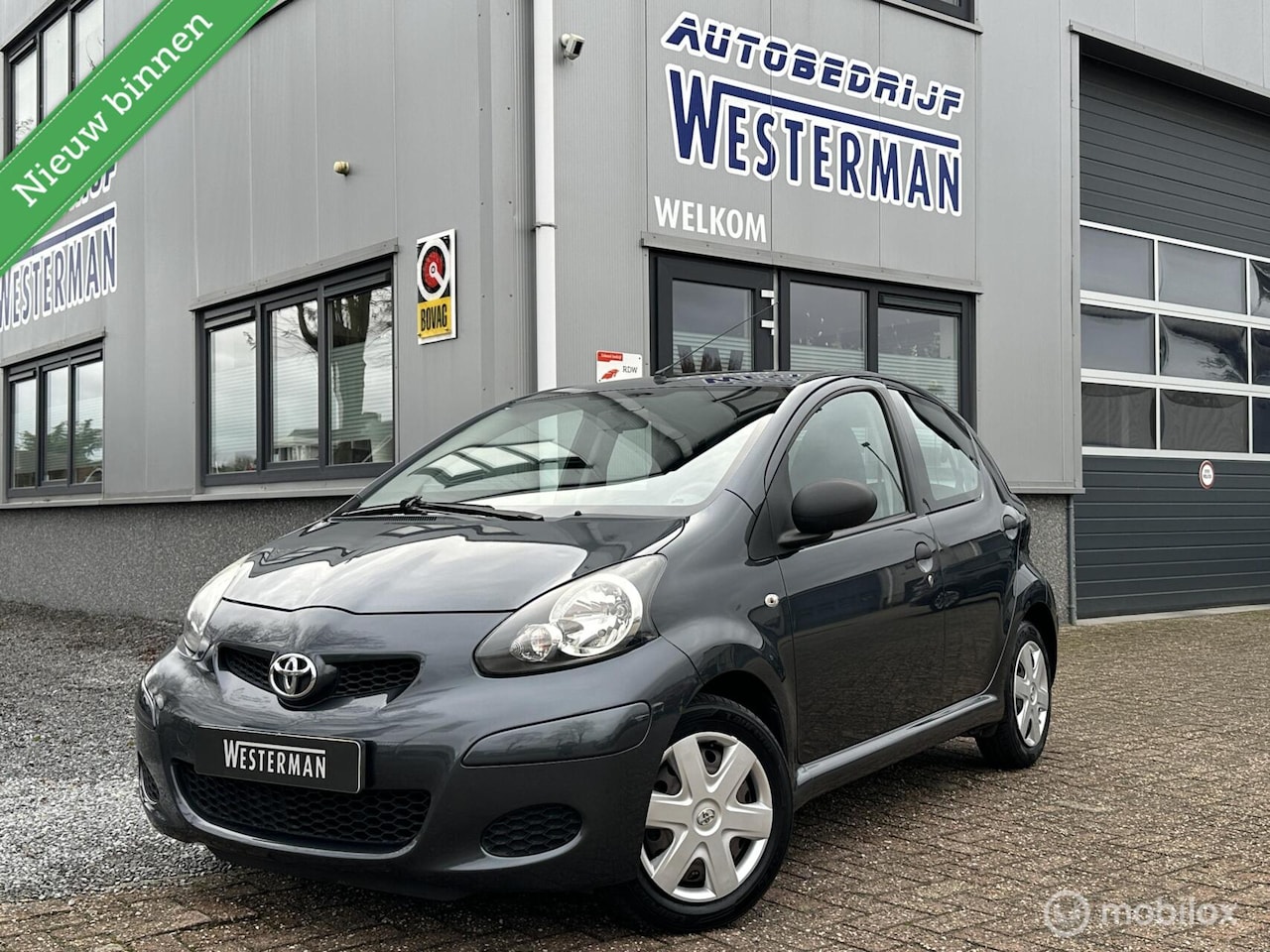 Toyota Aygo - 1.0-12V Now 5Drs Airco Centrale vergr. Elektrische ram. etc. - AutoWereld.nl