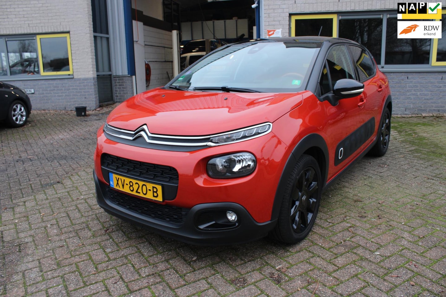 Citroën C3 - 1.2 PureTech S&S Shine 1.2 PureTech S&S Shine - AutoWereld.nl