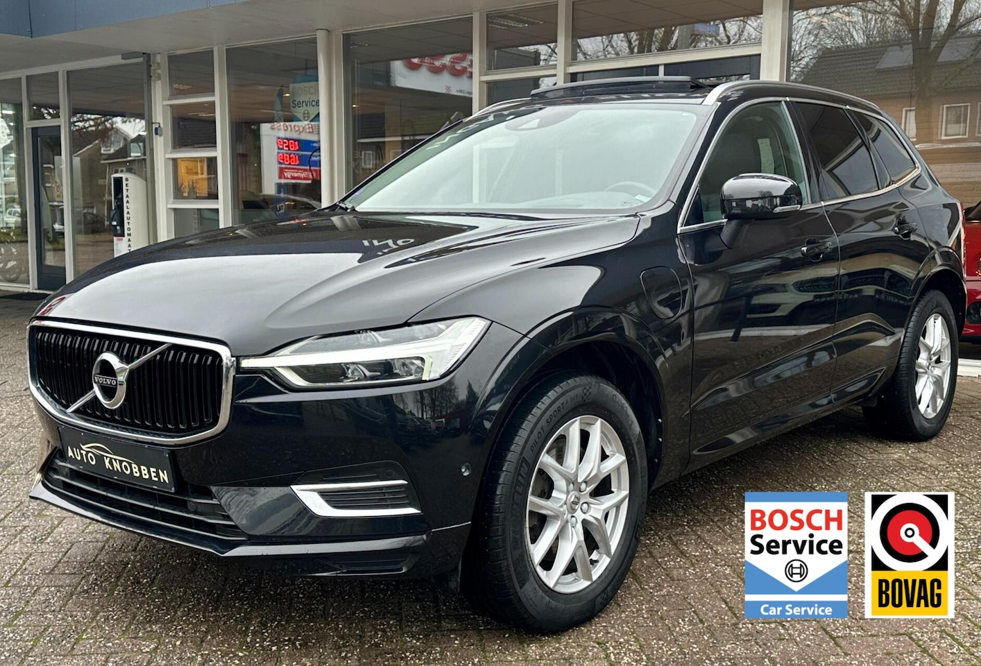 Volvo XC60 - 2.0 T8 Twin Engine AWD Led, Pano, Autopilot, Climat, LM.. - AutoWereld.nl