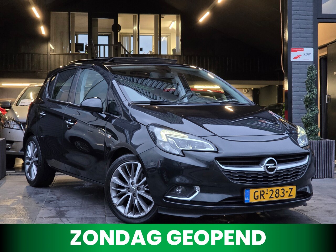 Opel Corsa - 1.0 Turbo Cosmo|Panoramadak|Airco|Cruise Control - AutoWereld.nl