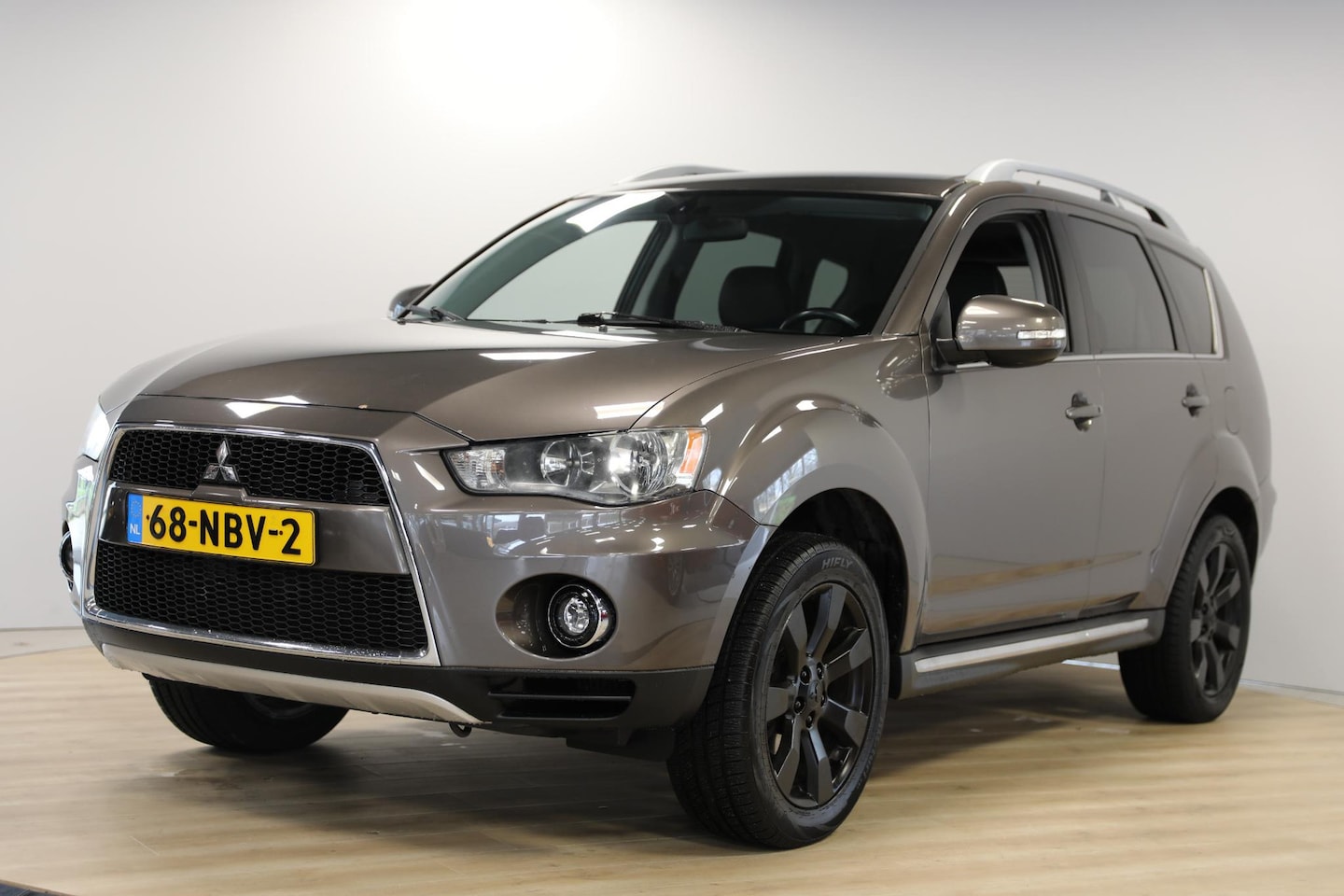 Mitsubishi Outlander - 2.0 Intro Edition | Trekhaak | Apple Carplay - AutoWereld.nl