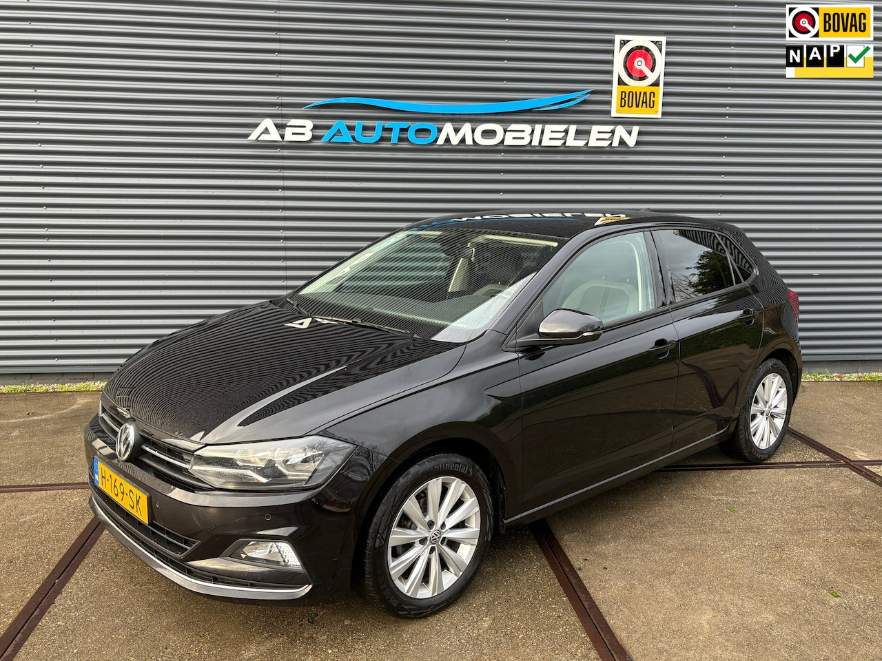 Volkswagen Polo - 1.0 TSI Highline PDC/ CLIMA/ NAVI - AutoWereld.nl