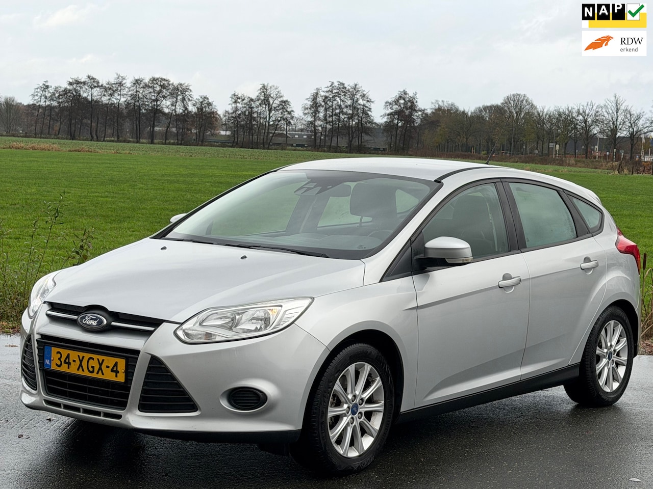 Ford Focus - 1.0 EcoBoost Trend | Nap | Netjes - AutoWereld.nl
