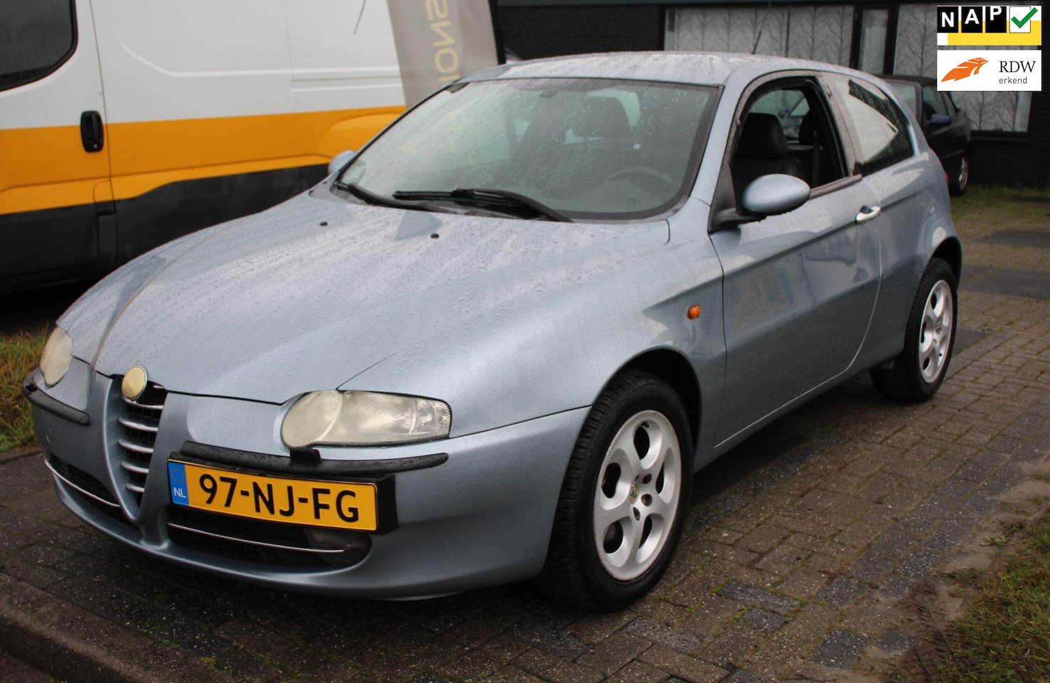 Alfa Romeo 147 - 1.6 T.Spark Veloce Edizione Esclusiva NAV Leder Cruise Stoelverwarming - AutoWereld.nl