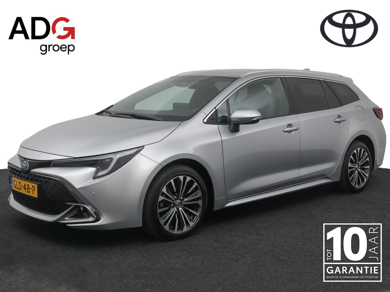 Toyota Corolla Touring Sports - Hybrid 140 Dynamic | Leder / Stof bekleding | Parkeersensoren | Stoelverwarming | - AutoWereld.nl