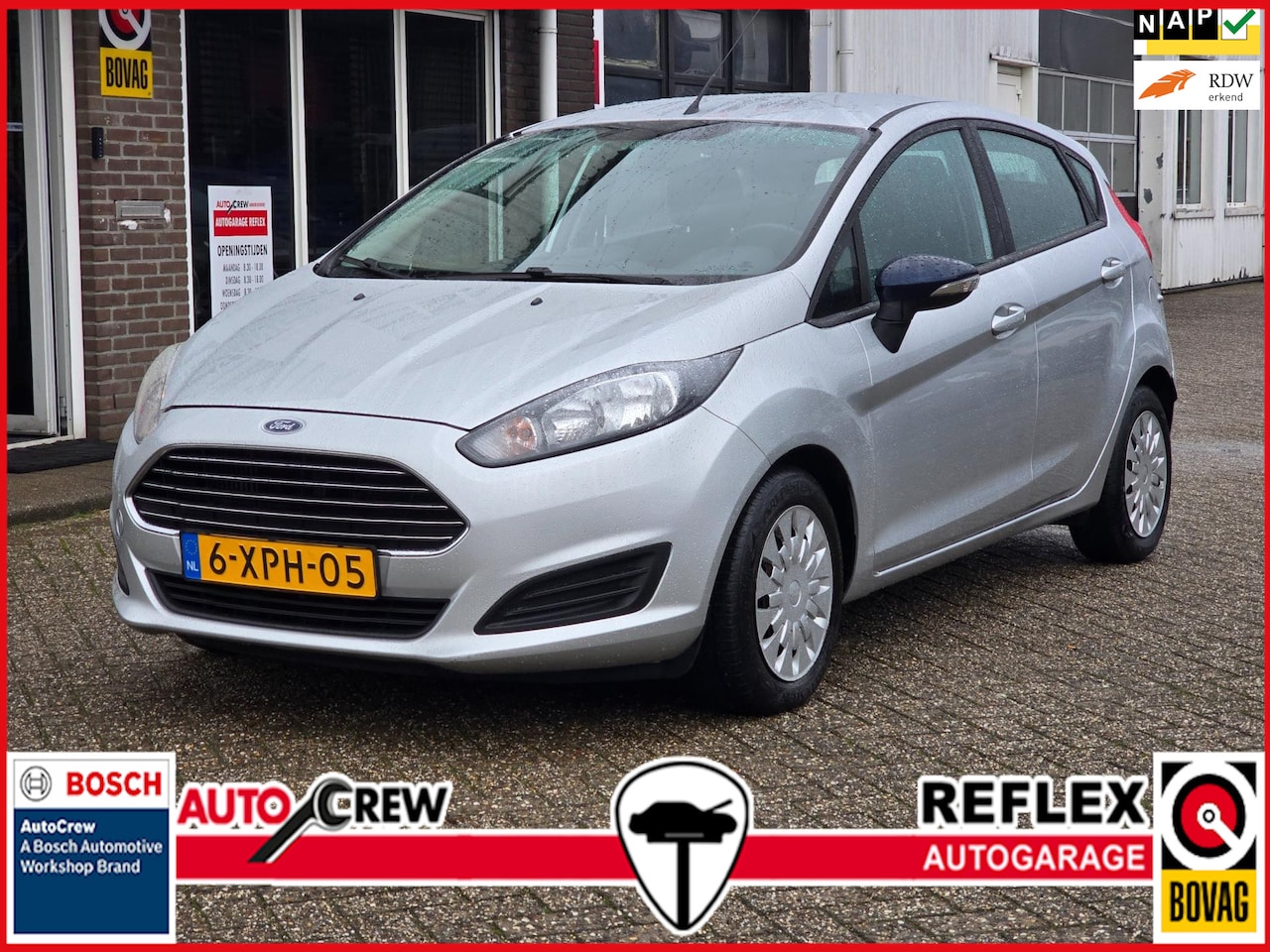 Ford Fiesta - 1.6 TDCi Lease Style NAVI|AIRCO - AutoWereld.nl