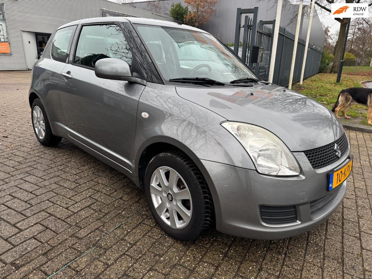 Suzuki Swift - 1.3 Comfort Airco, elec pakket, rijd perfect, z.g.a.n banden , apk t/m : 08-10-2026 , goed - AutoWereld.nl