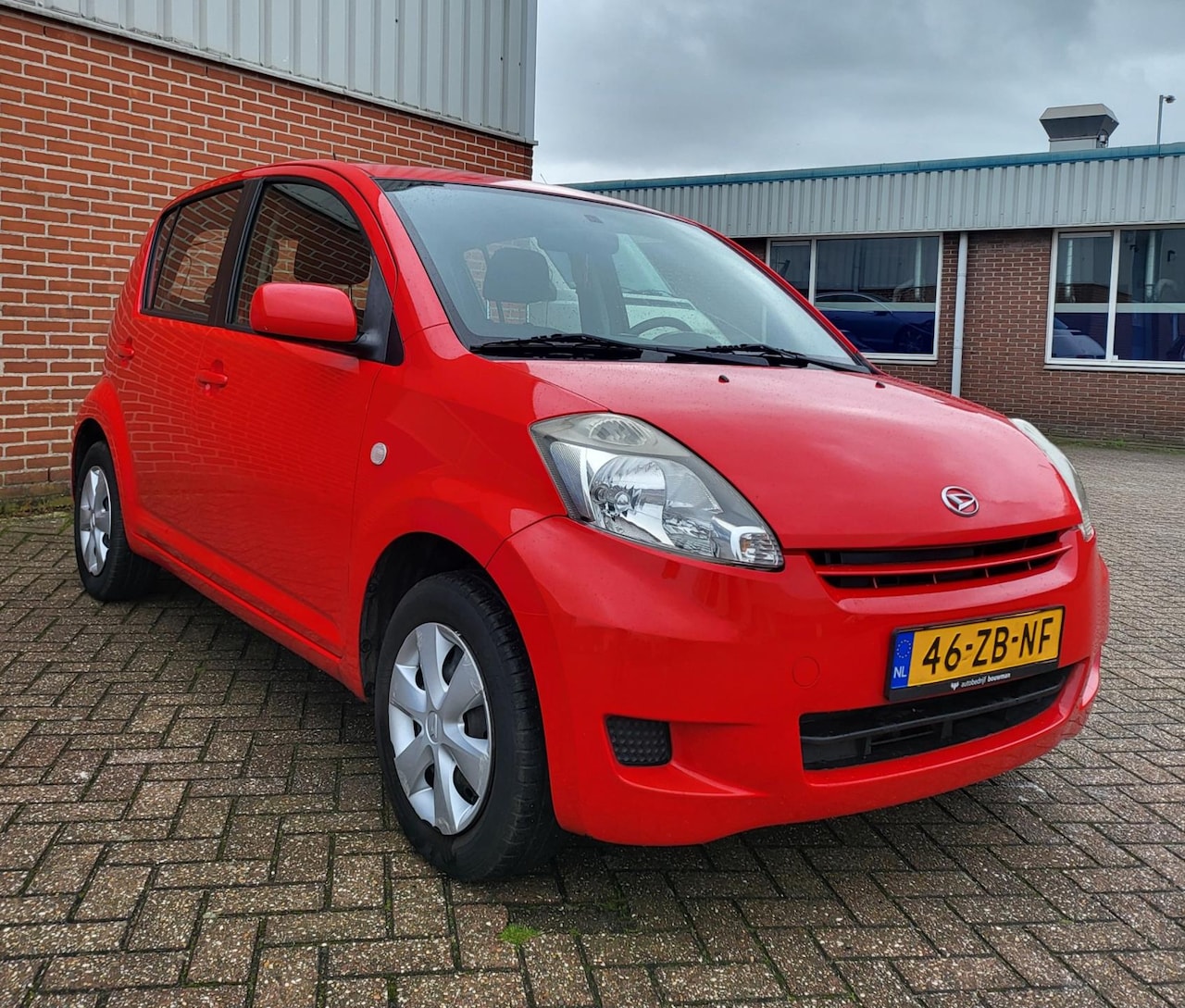 Daihatsu Sirion 2 - 1.0-12V Premium 1.0-12V Premium - AutoWereld.nl